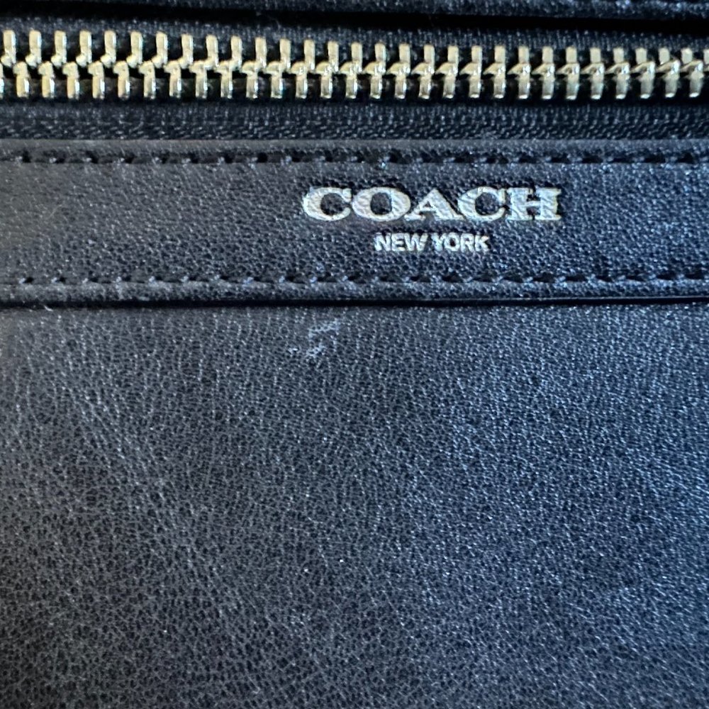 Coach Wristlet in Black - Picture 3 of 5